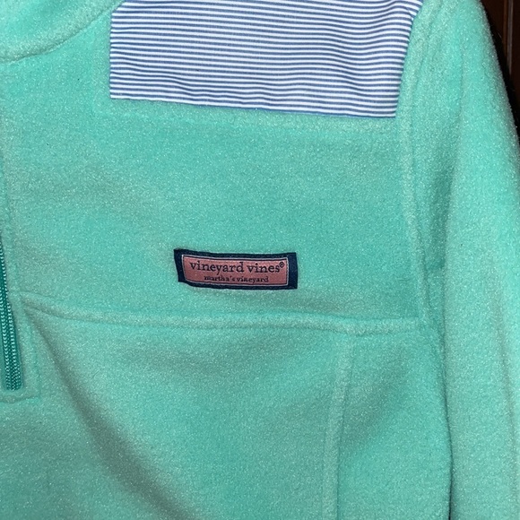Vineyard Vines 1/4 Zip - Picture 2 of 4